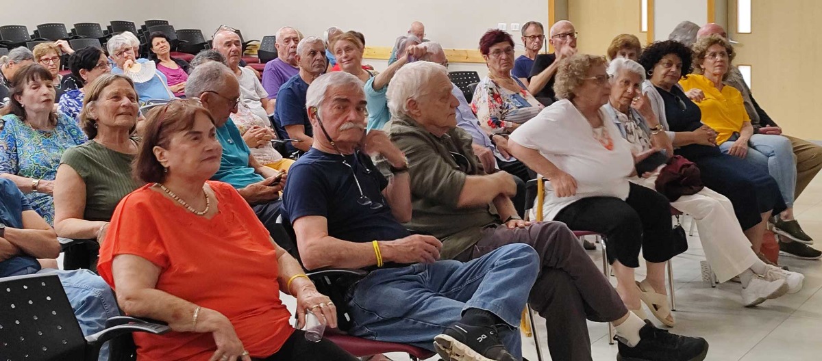 הרצאה עם פרופסור אהרון צחנובר