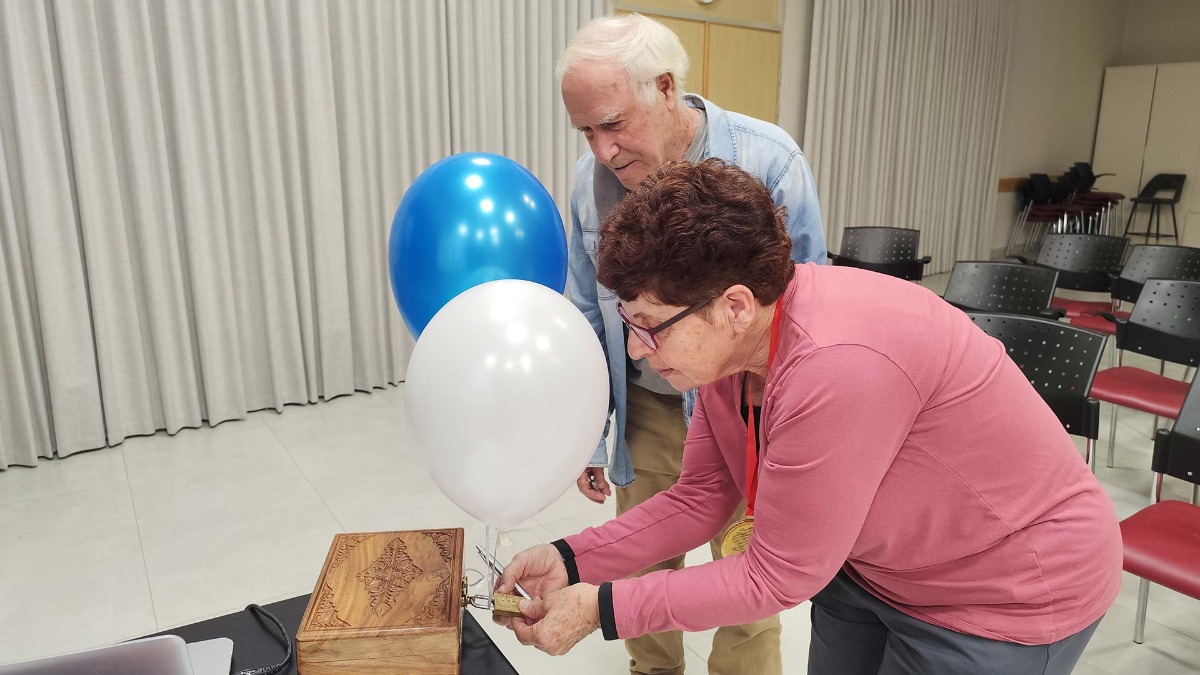 יאיר מצפה - סוד הקסם של החידות