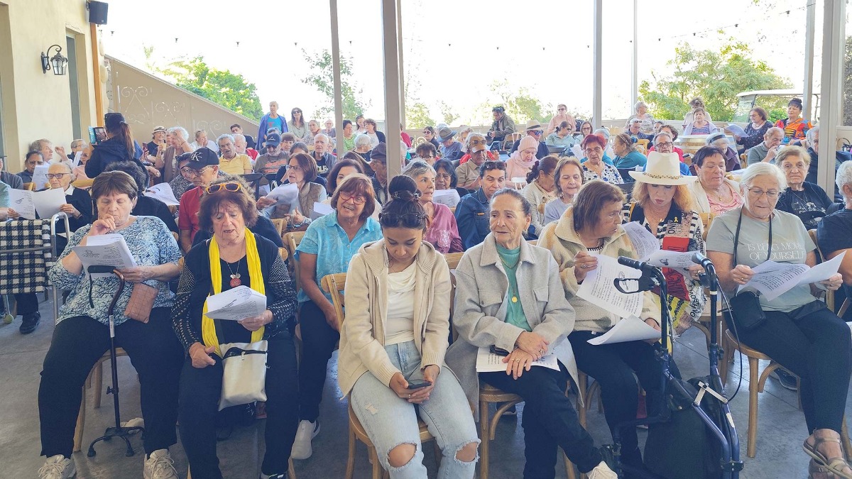 טיול מונגש לזיקים לכל ותיקי אשכול