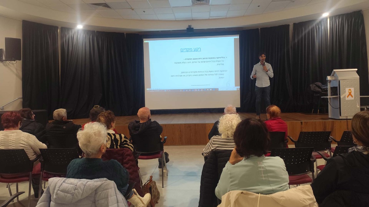 הרצאה - יחסי הכוחות בין התקשורת לבין הפוליטיקה