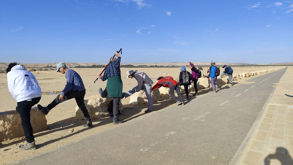 מיטיבי לכת מטיילים בשבילי ישראל עם יוני שטרן - הר ונחל צרור
