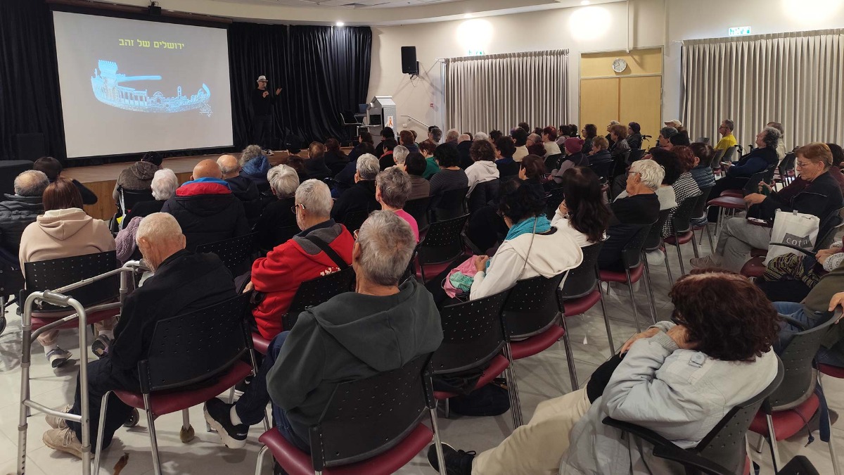 צלילי בוקר - פתיחת תערוכת רוקמות באשכול ומופע שירי הלב שאין כמותם של עודד צפתי