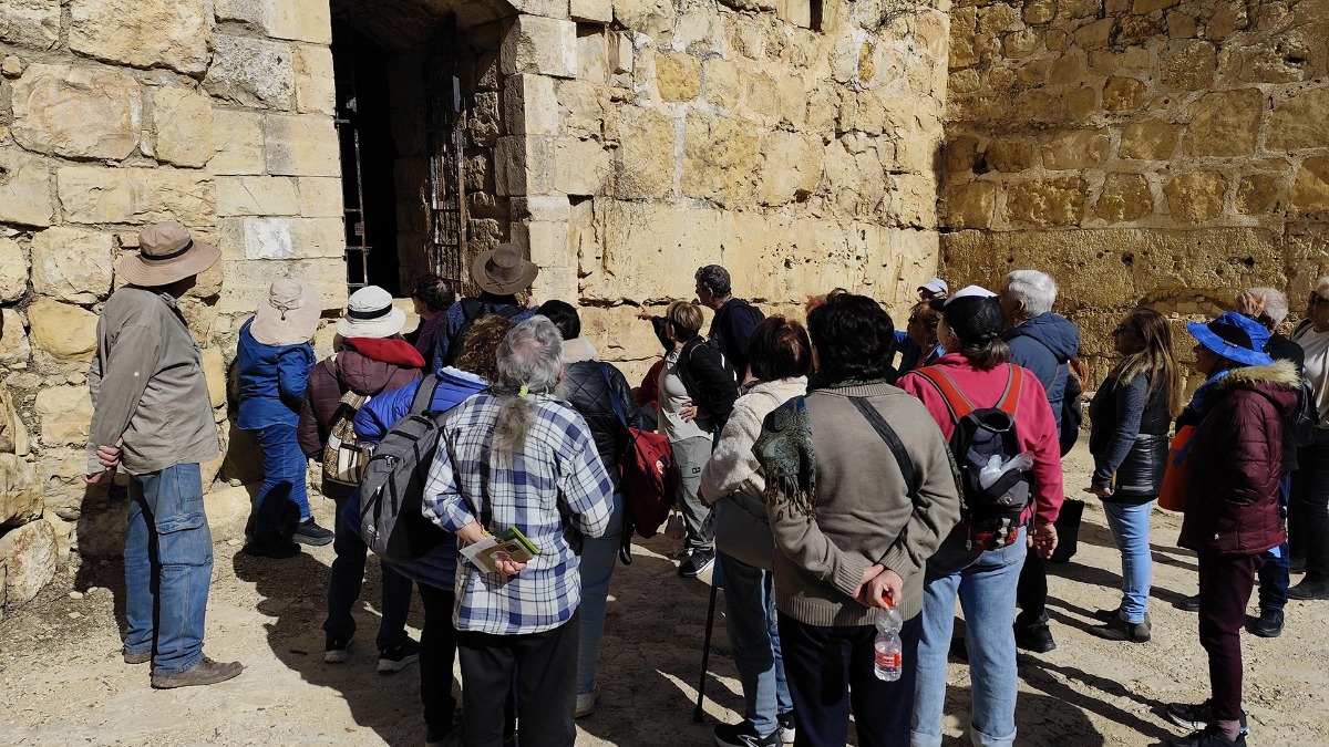 טיול עין חמד, קסטל, הר אדר