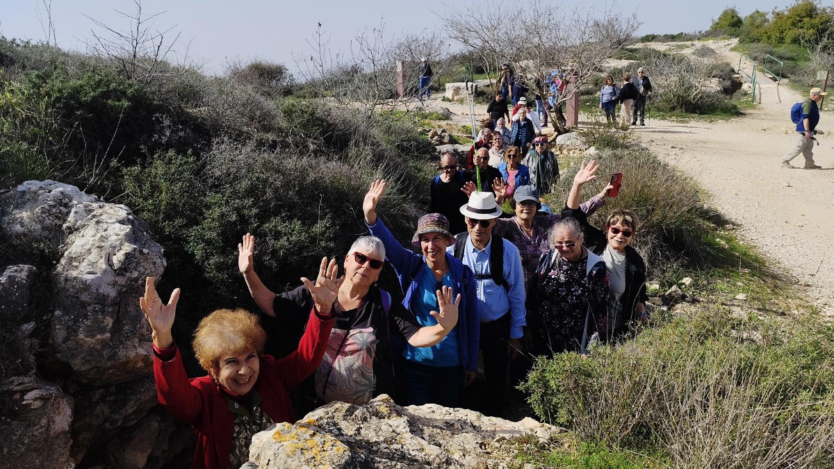 טיול עין חמד, קסטל, הר אדר