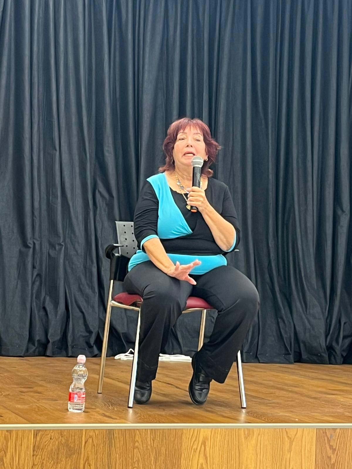 הרצאה סמדר הרוש - מנהיגות מתוך מוגבלות