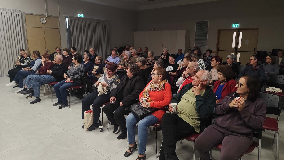 הקרנת הסרט "הילדים של הבית" - סיפורם של ילדי סלבינו ושיח עם יוצר הסרט גדי קסטל